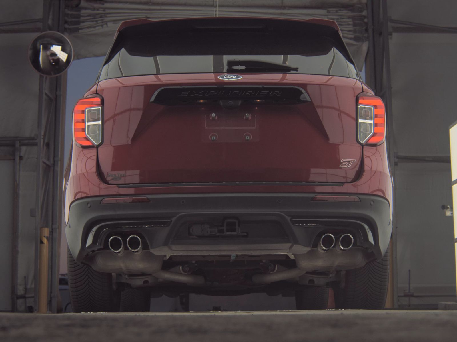 FORD EXPLORER - 8