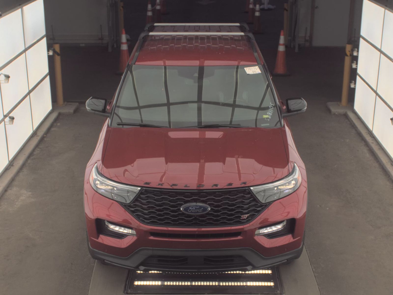 FORD EXPLORER - 3