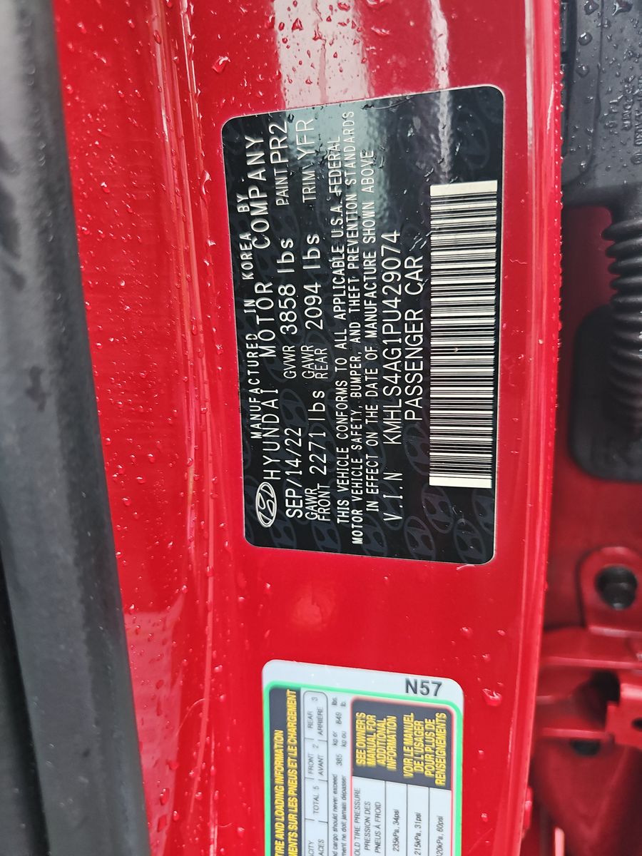 2023 Hyundai Elantra SEL FWD