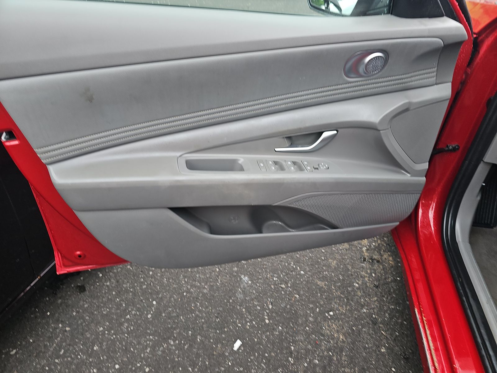 2023 Hyundai Elantra SEL FWD