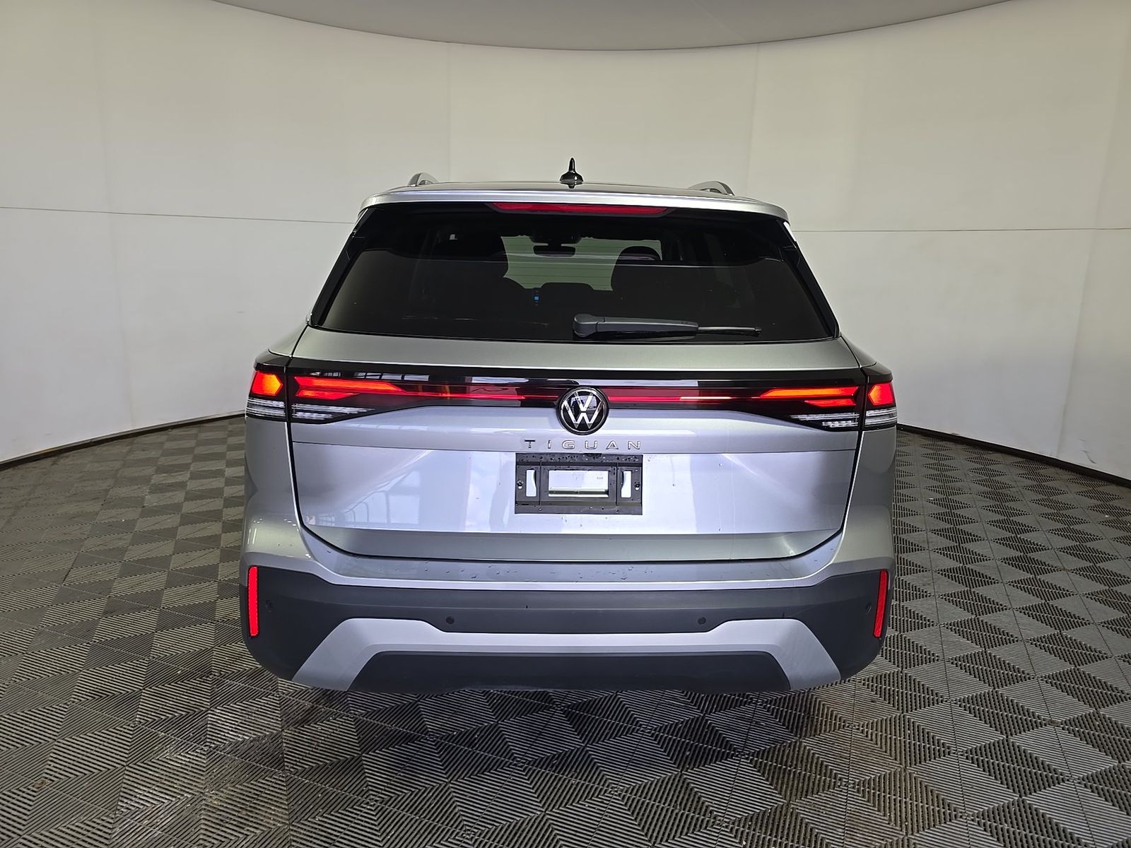 2025 Volkswagen Tiguan 2.0T S FWD