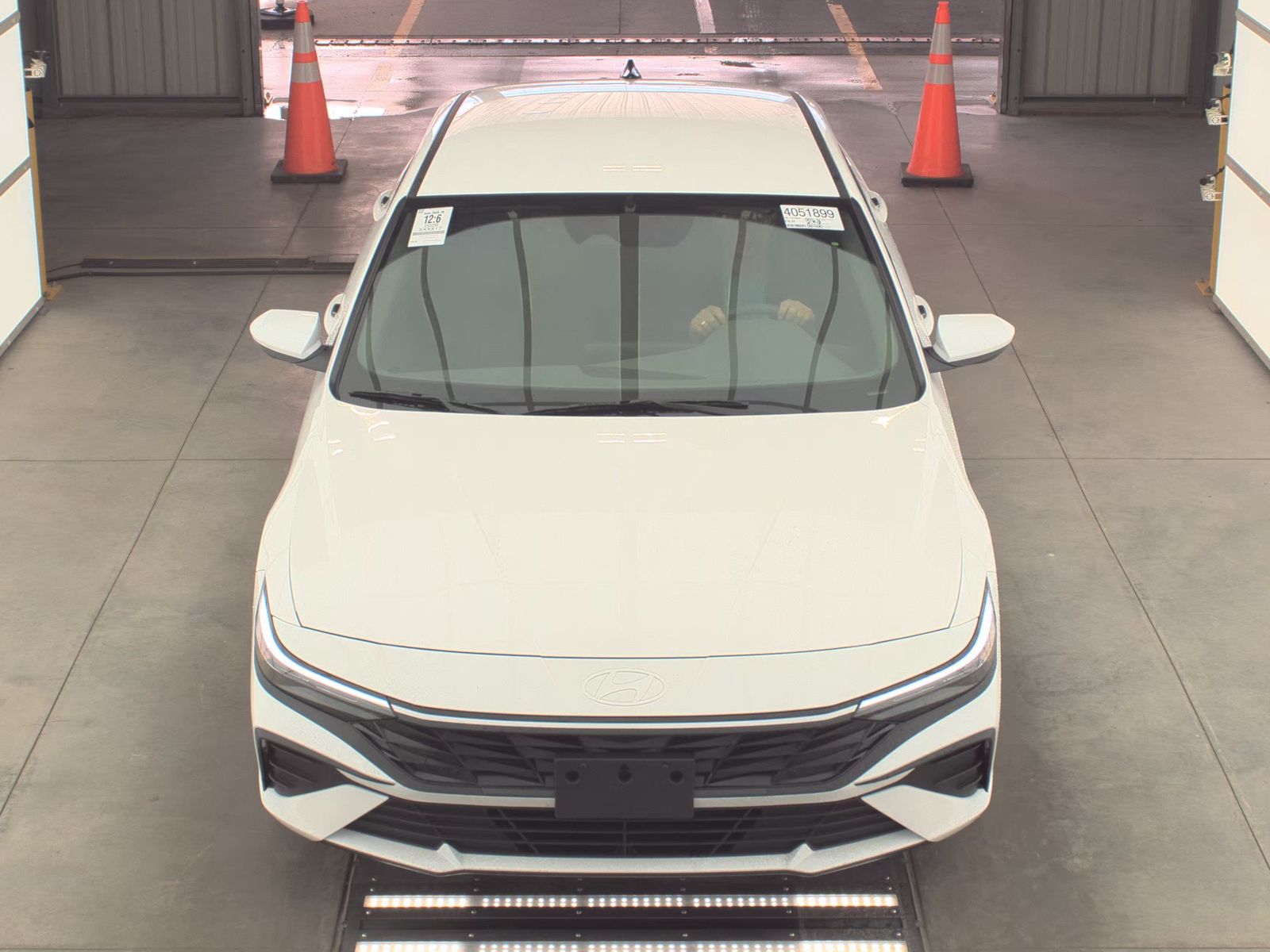 2026 Hyundai Elantra SE FWD
