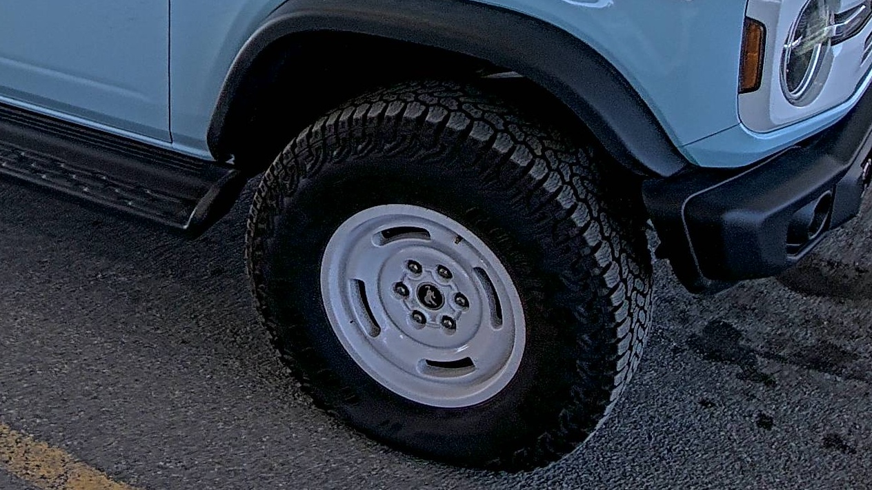 FORD BRONCO - 9