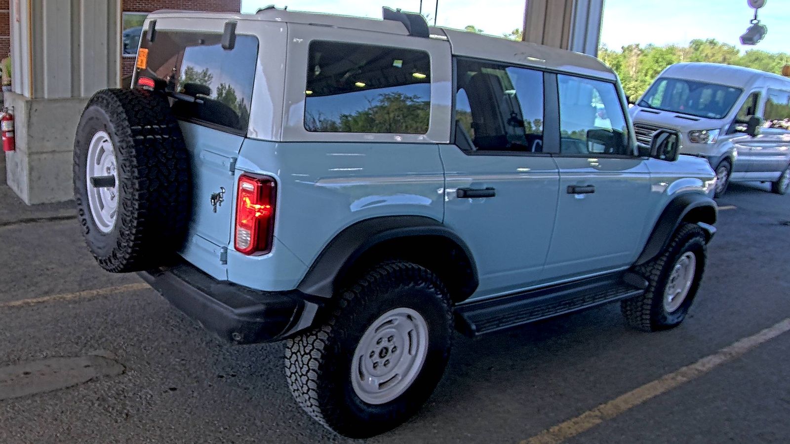 FORD BRONCO - 5