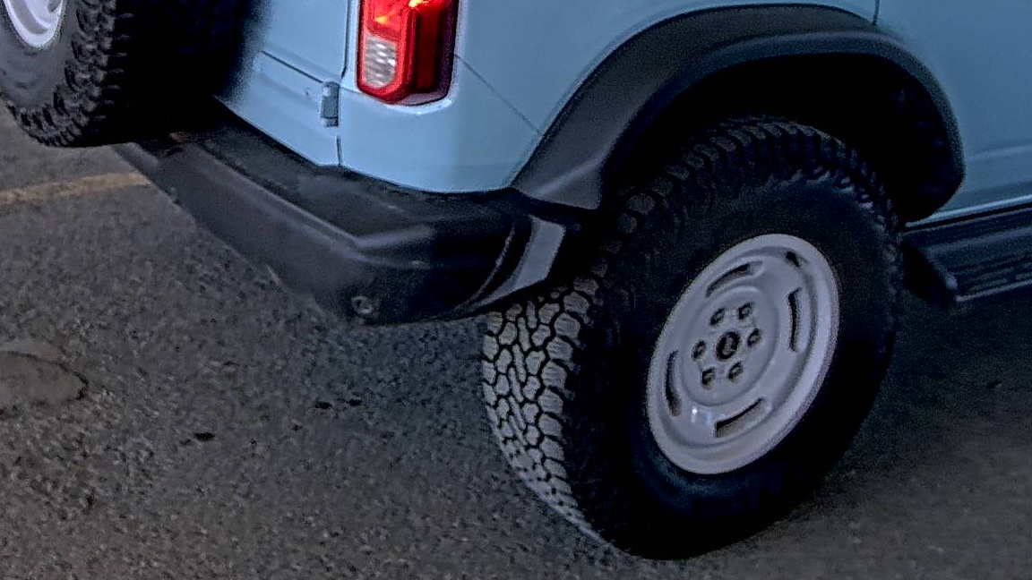 FORD BRONCO - 10