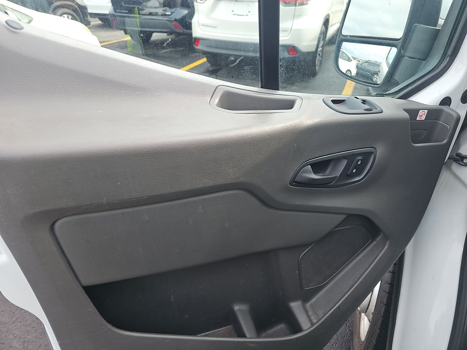 FORD TRANSIT 250 - 10