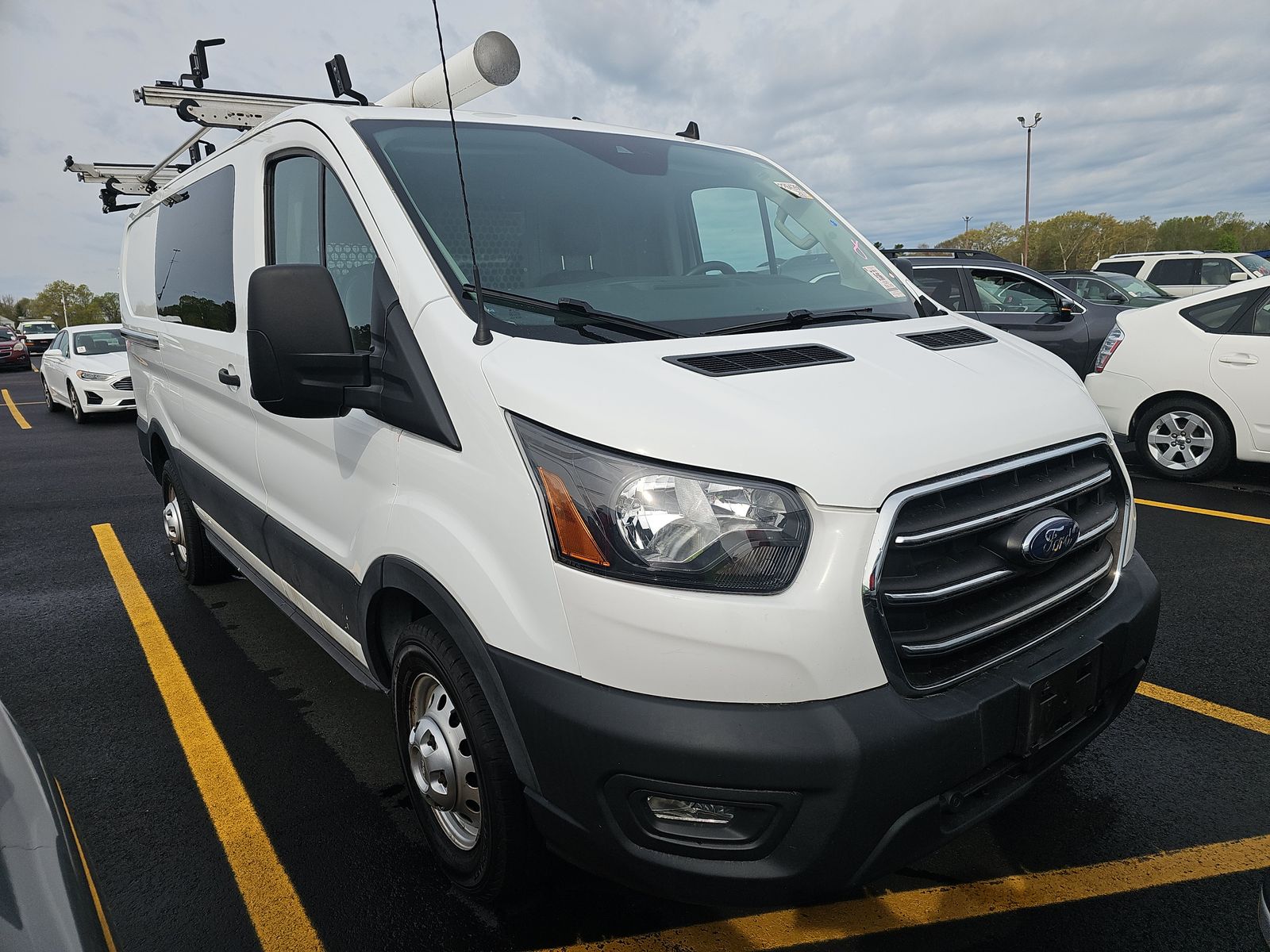 FORD TRANSIT 250 - 4