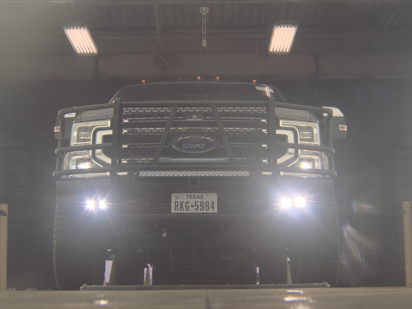 FORD F-250 - 4