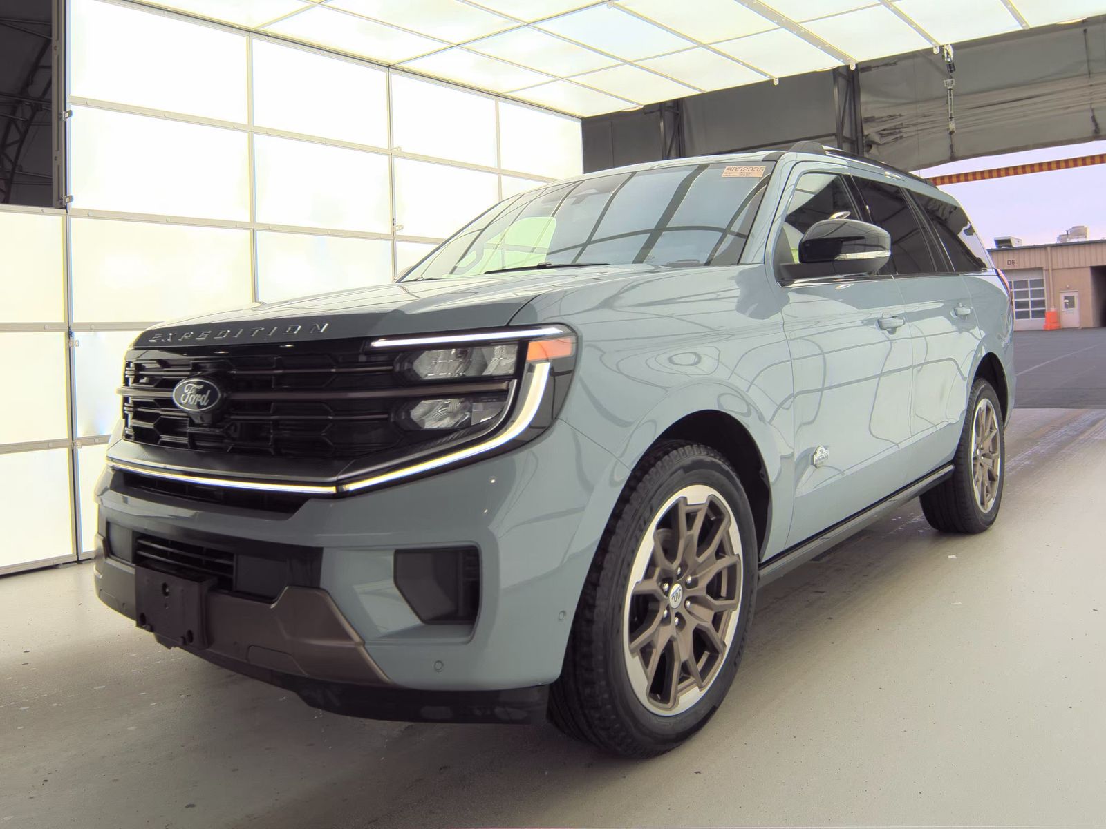 FORD EXPEDITION - 1