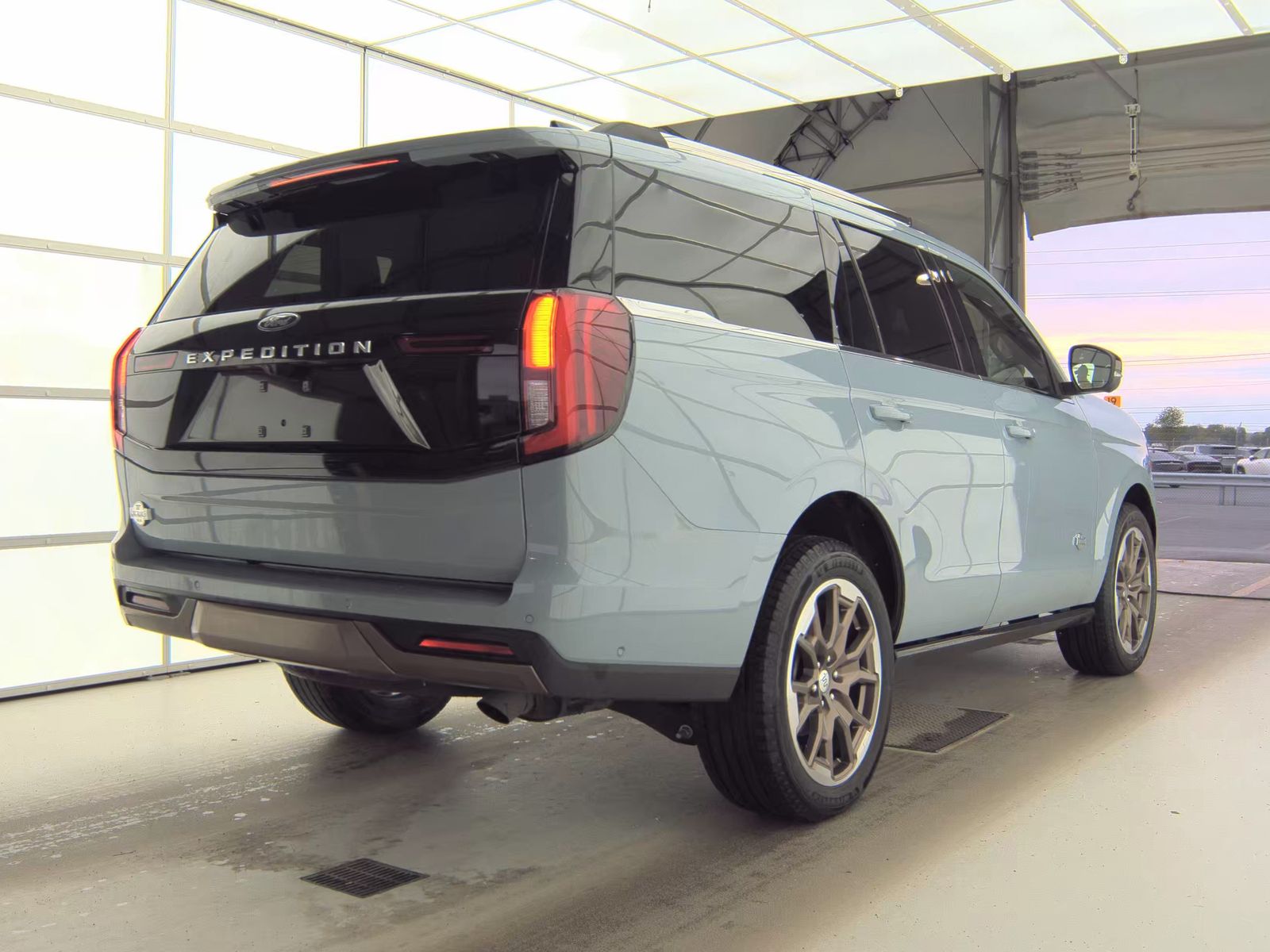 FORD EXPEDITION - 6