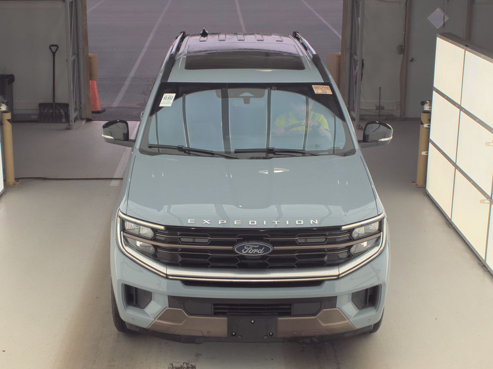 FORD EXPEDITION - 3
