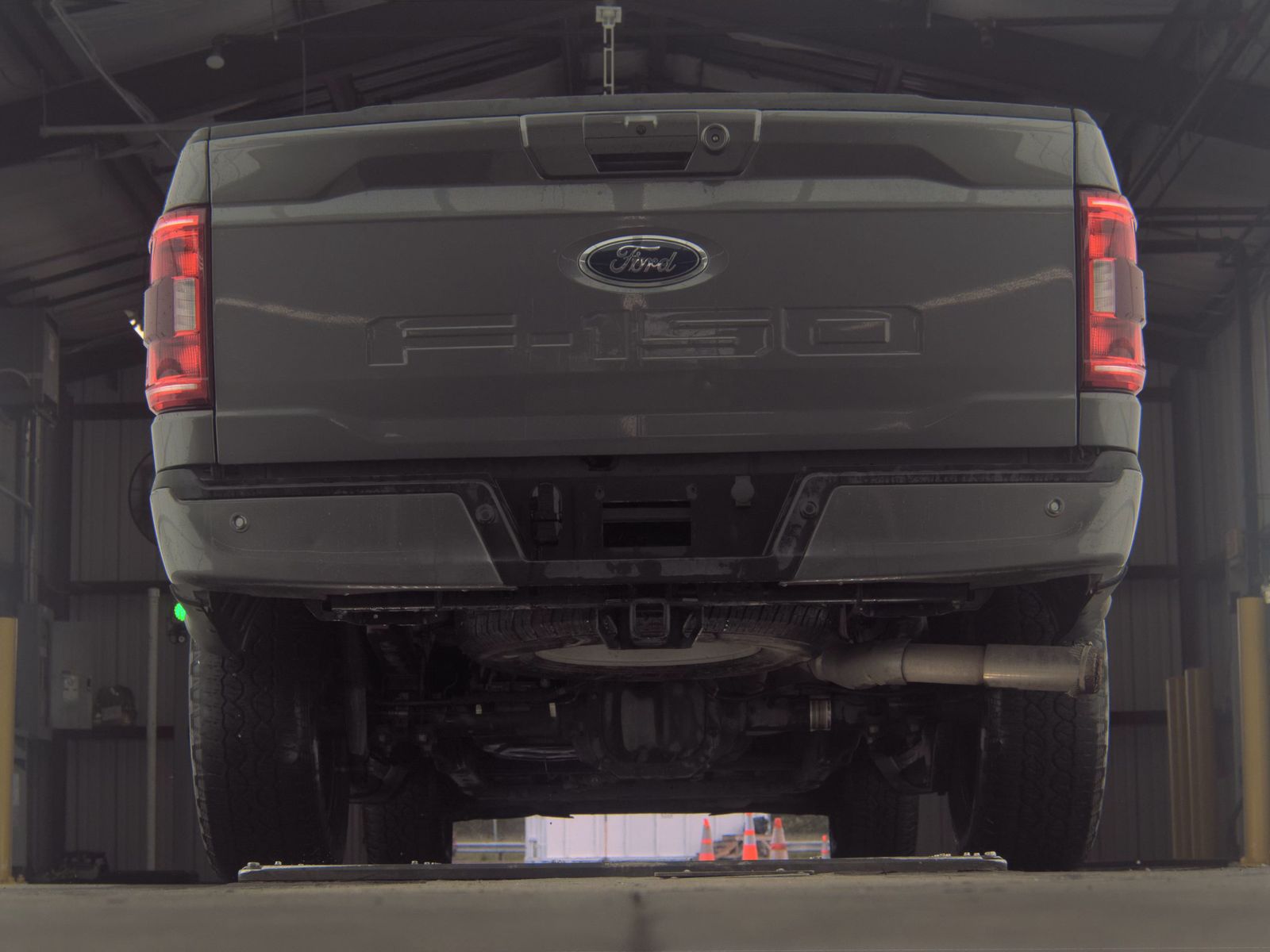 FORD F-150 - 8