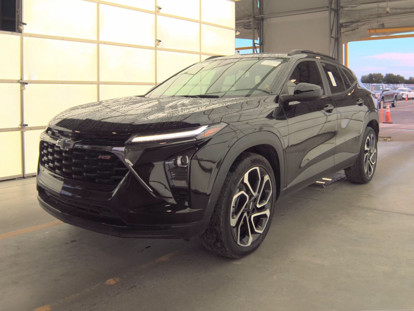 CHEVROLET TRAX - 1