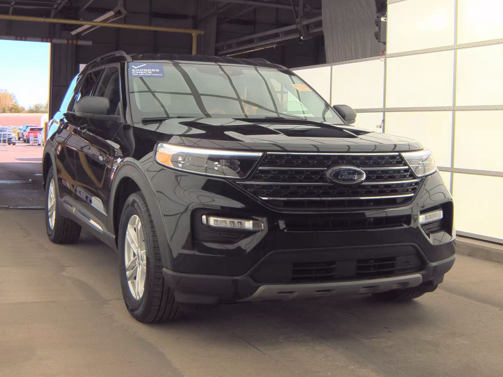 FORD EXPLORER - 5
