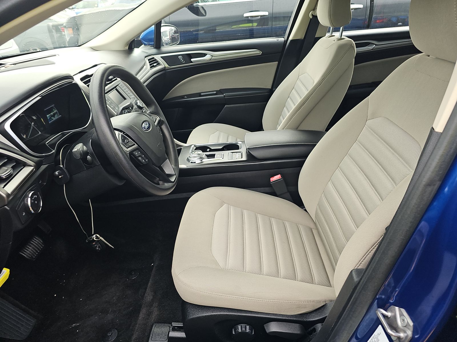 FORD FUSION - 8