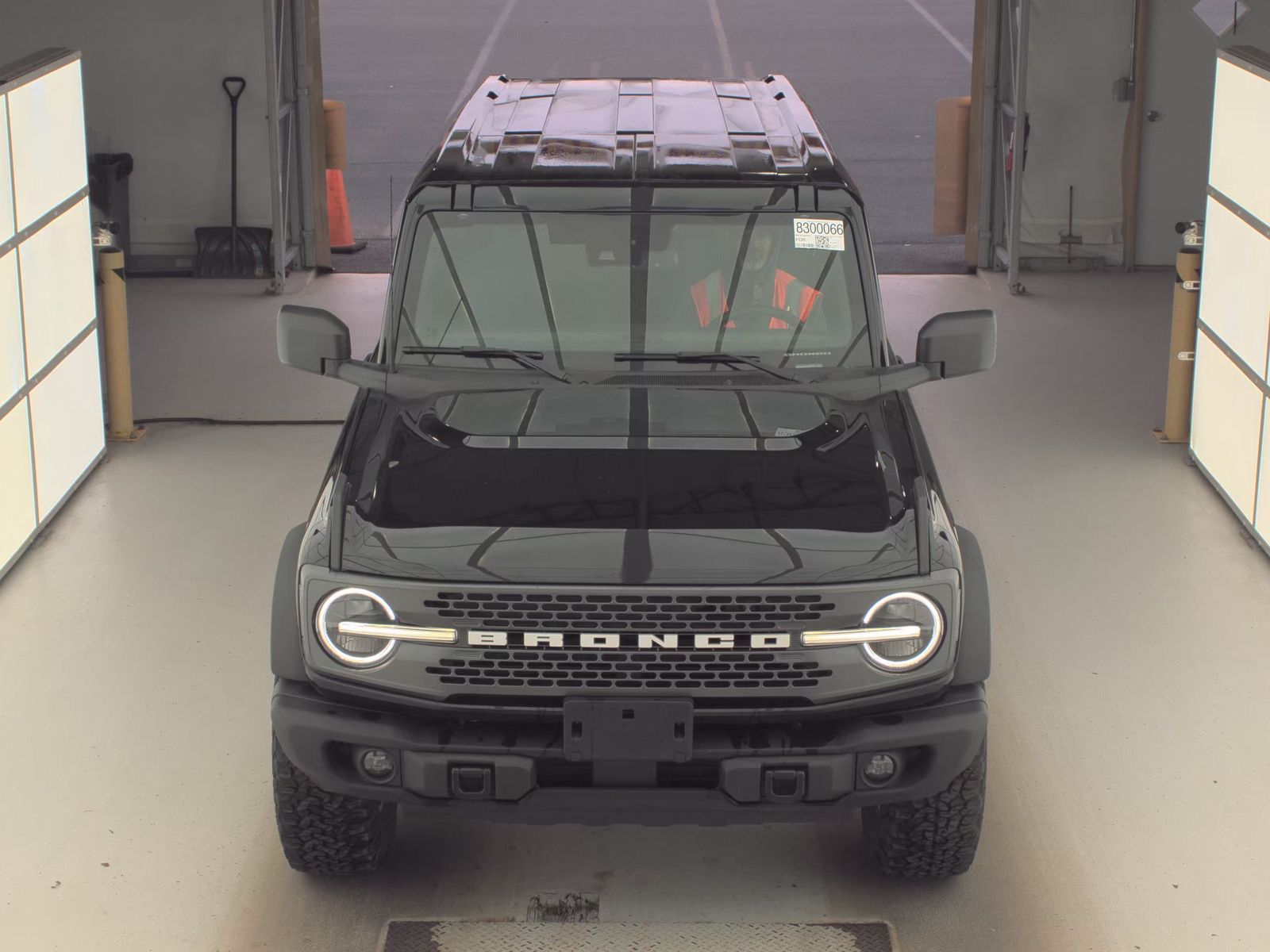 FORD BRONCO - 3