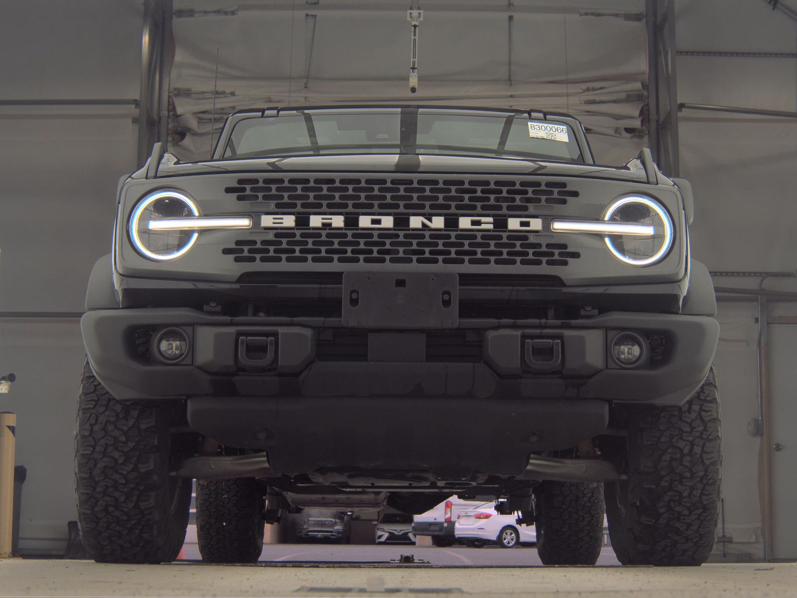 FORD BRONCO - 4