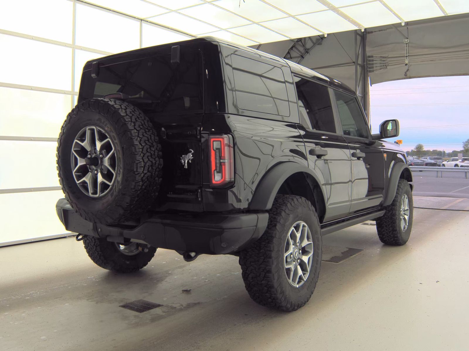 FORD BRONCO - 6