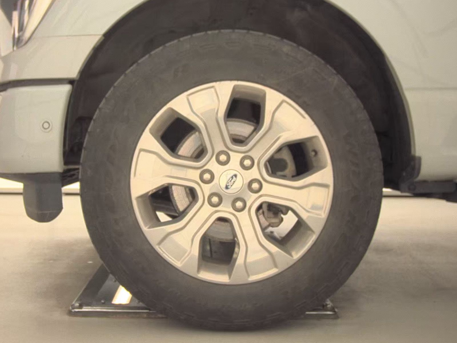 FORD F-150 - 10
