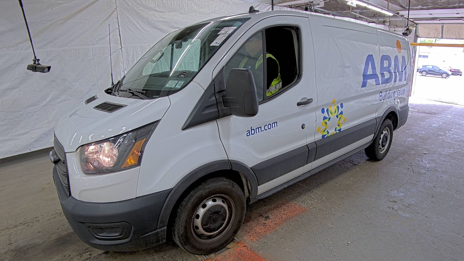 FORD TRANSIT 150 - 1