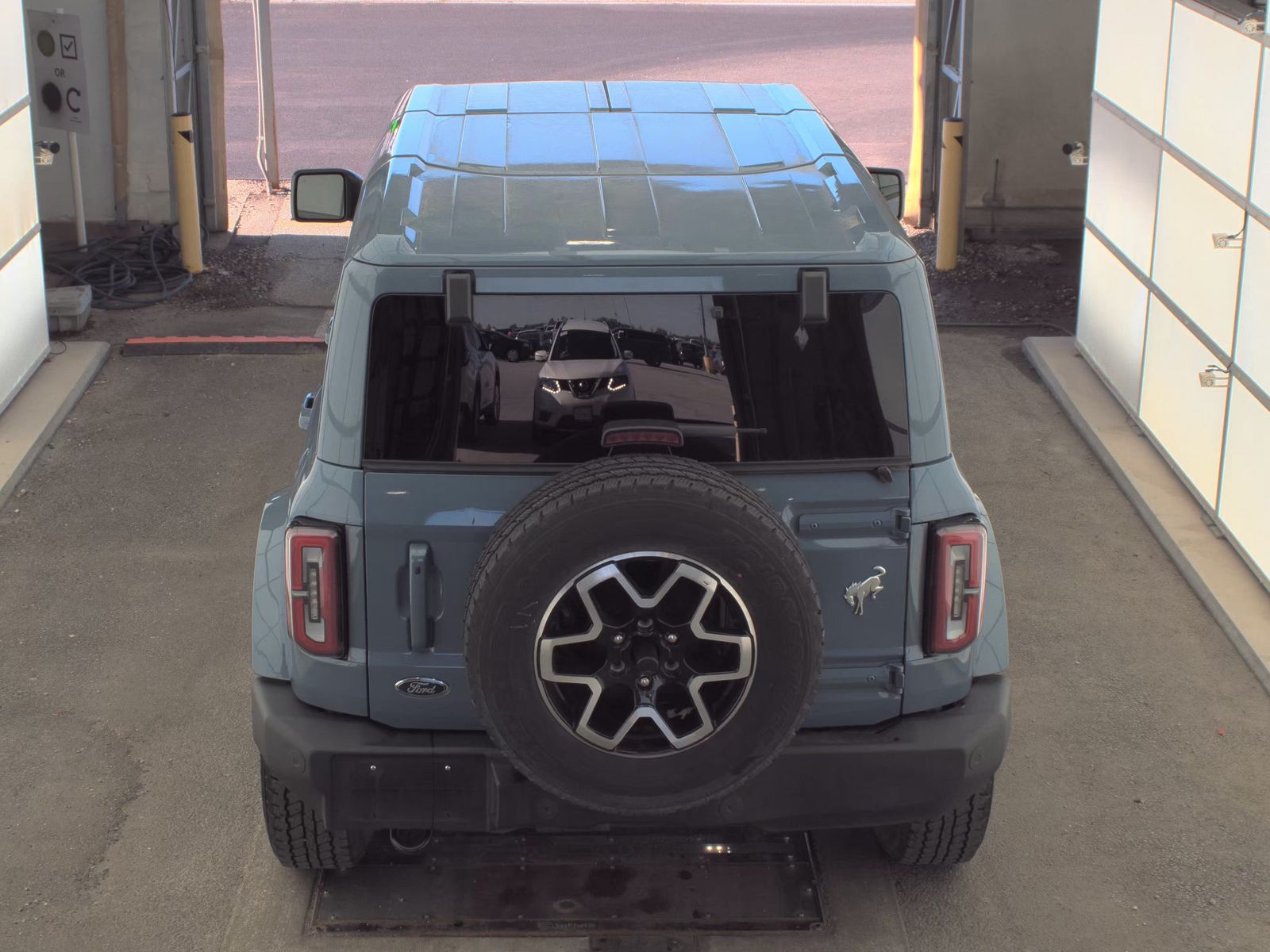 FORD BRONCO - 7