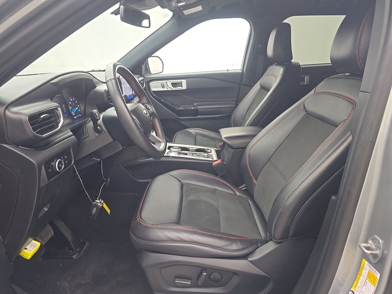 FORD EXPLORER - 8
