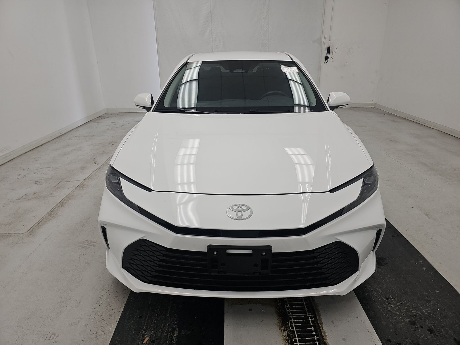 TOYOTA CAMRY - 3