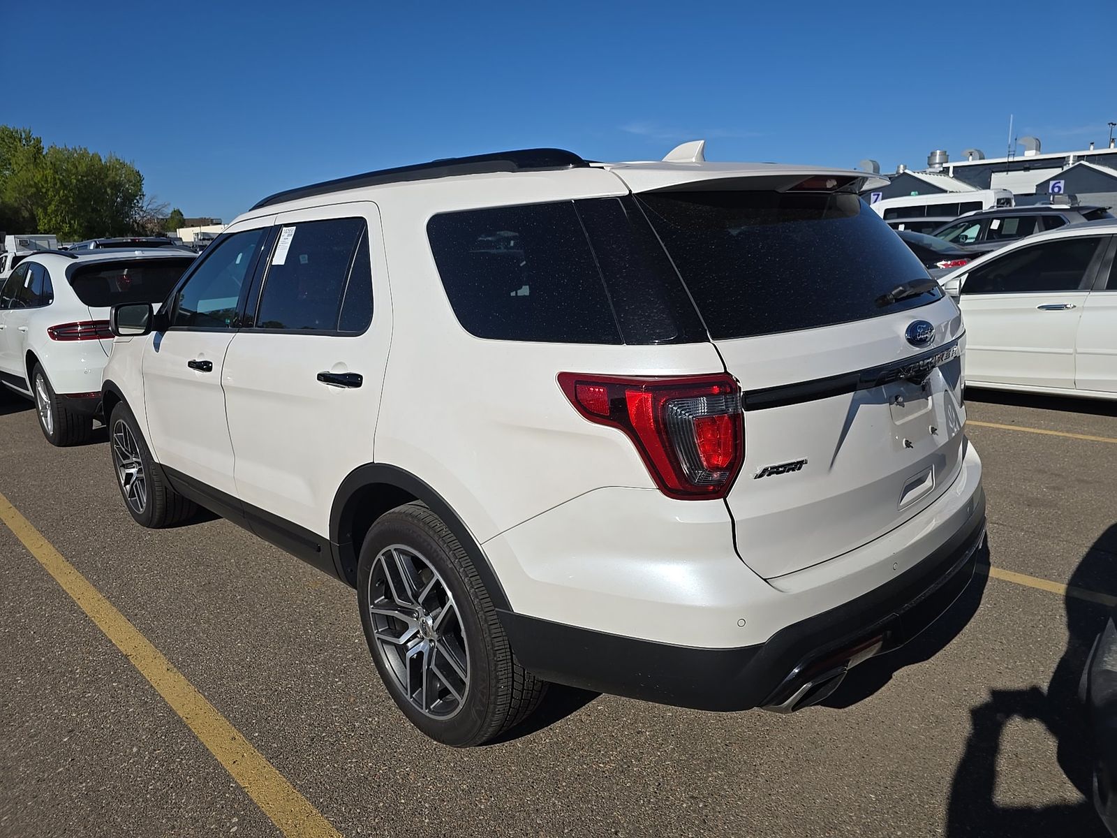 FORD EXPLORER - 7