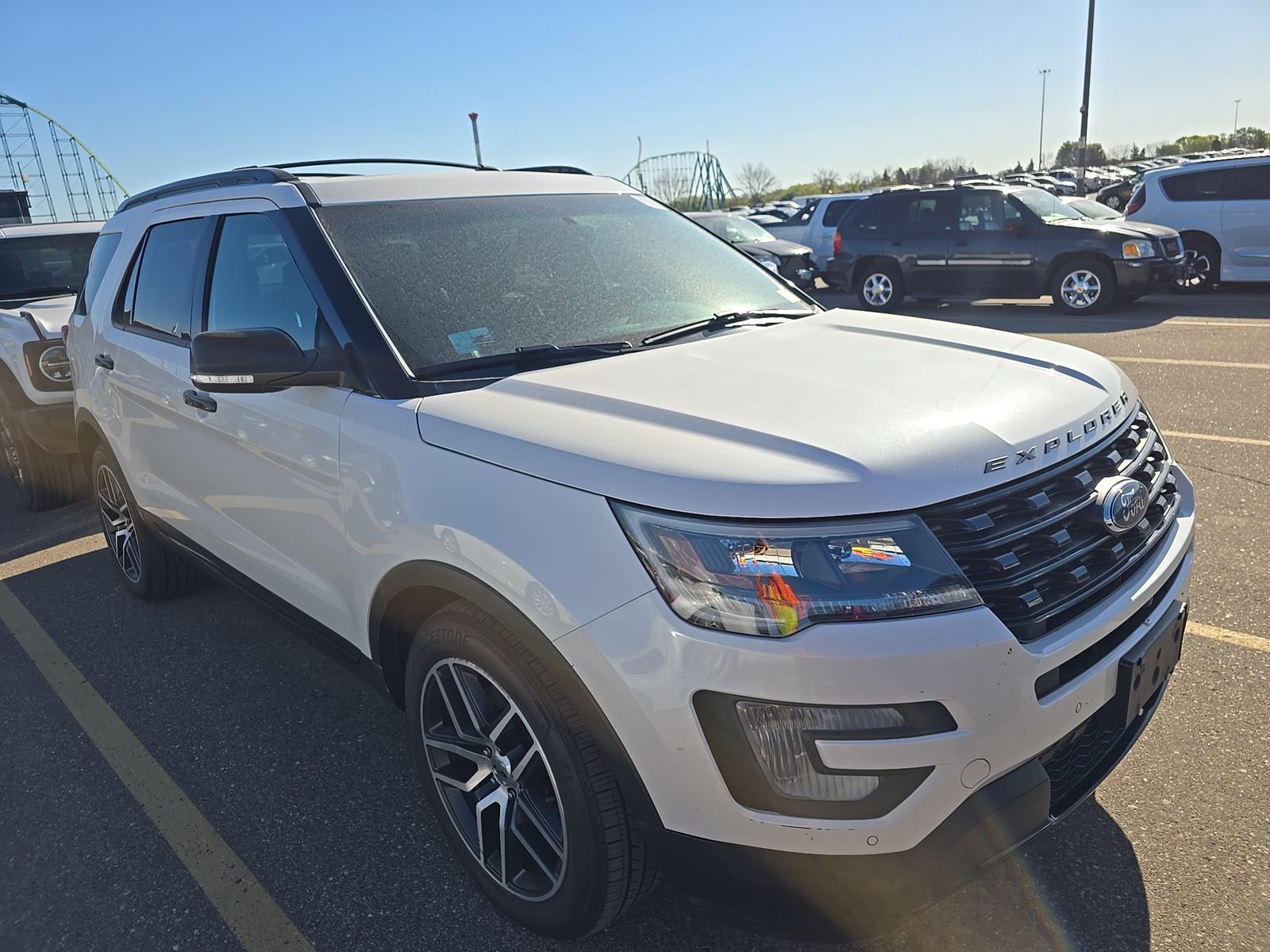 FORD EXPLORER - 4