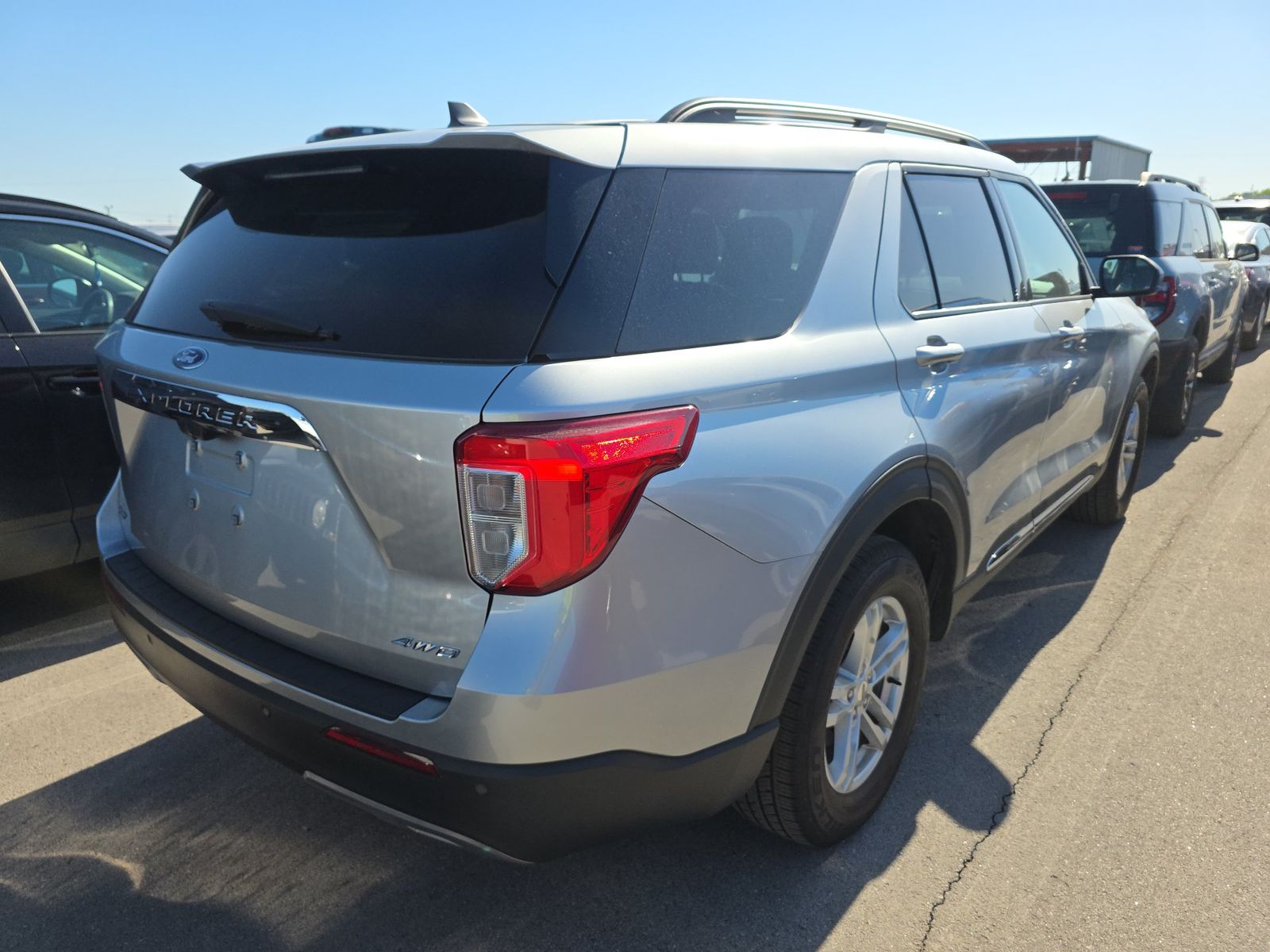 FORD EXPLORER - 5