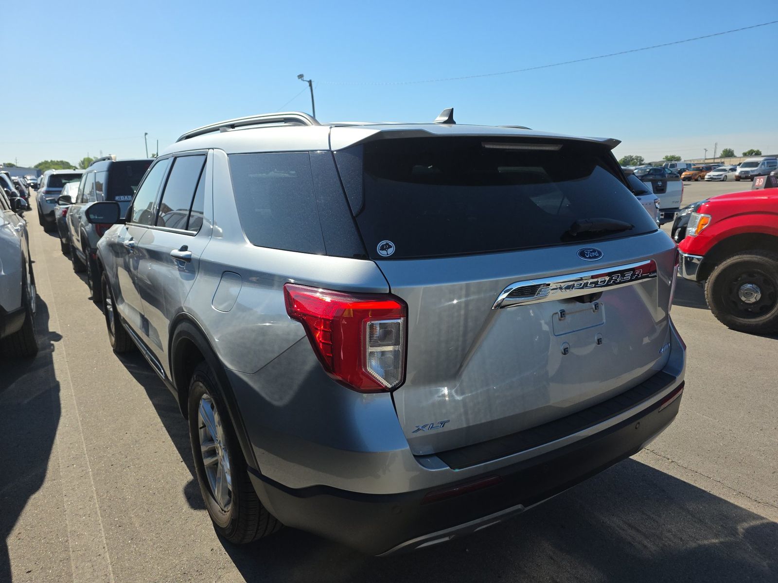 FORD EXPLORER - 7