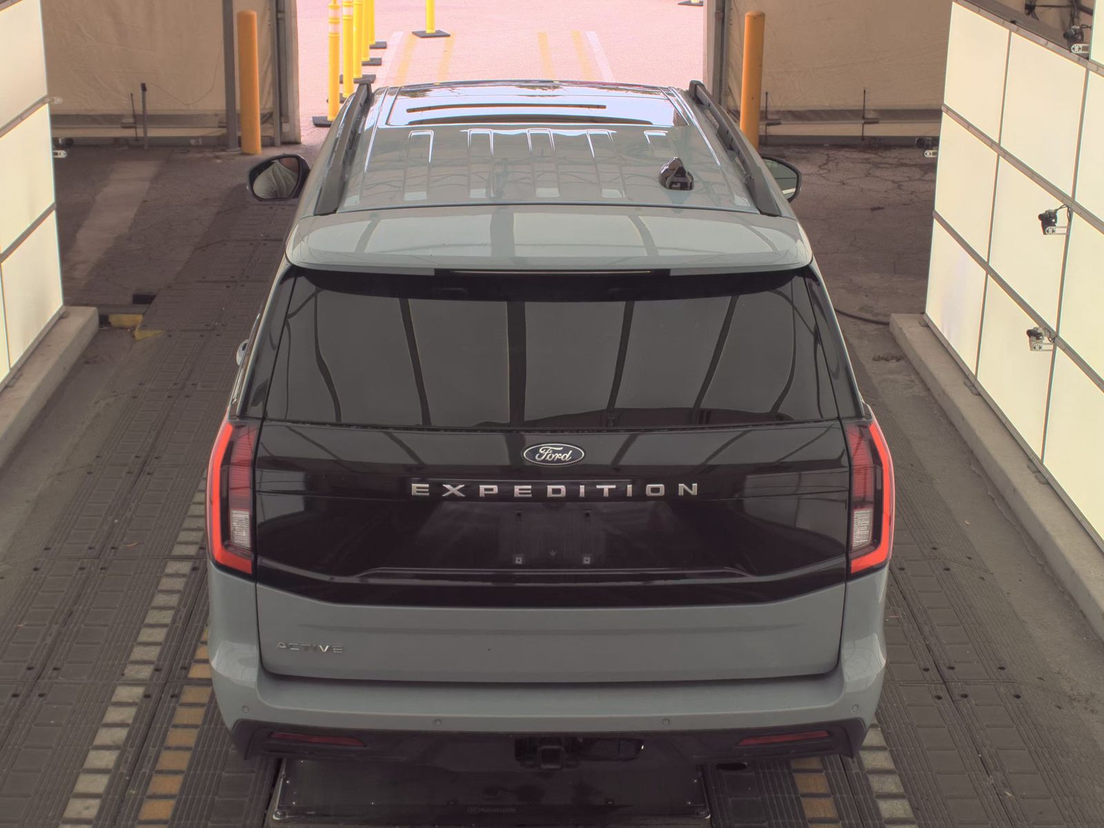 FORD EXPEDITION - 7