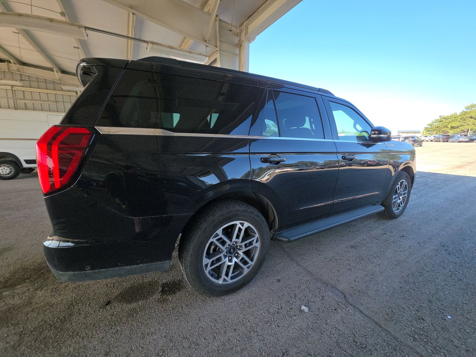 FORD EXPEDITION - 5