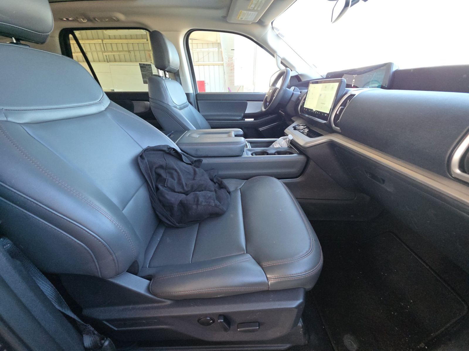 FORD EXPEDITION - 9