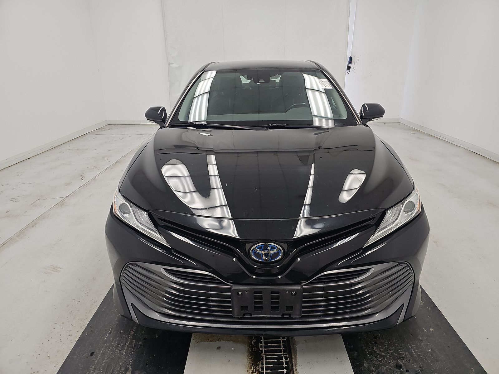 TOYOTA CAMRY - 3
