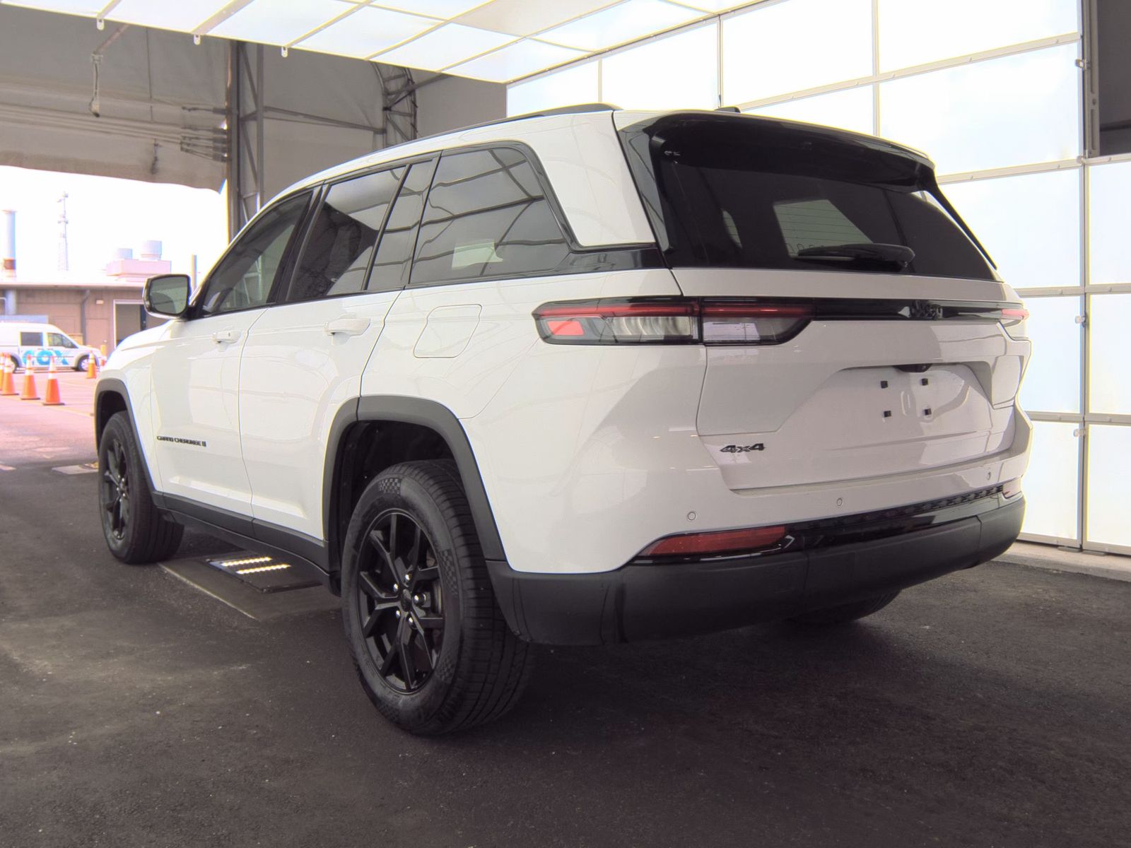 2024 Jeep Grand Cherokee Altitude AWD