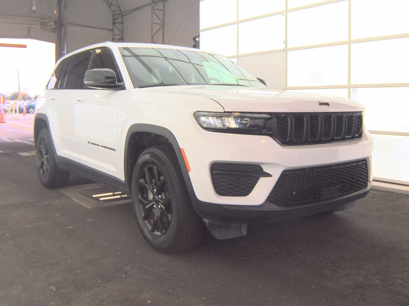 2024 Jeep Grand Cherokee Altitude AWD