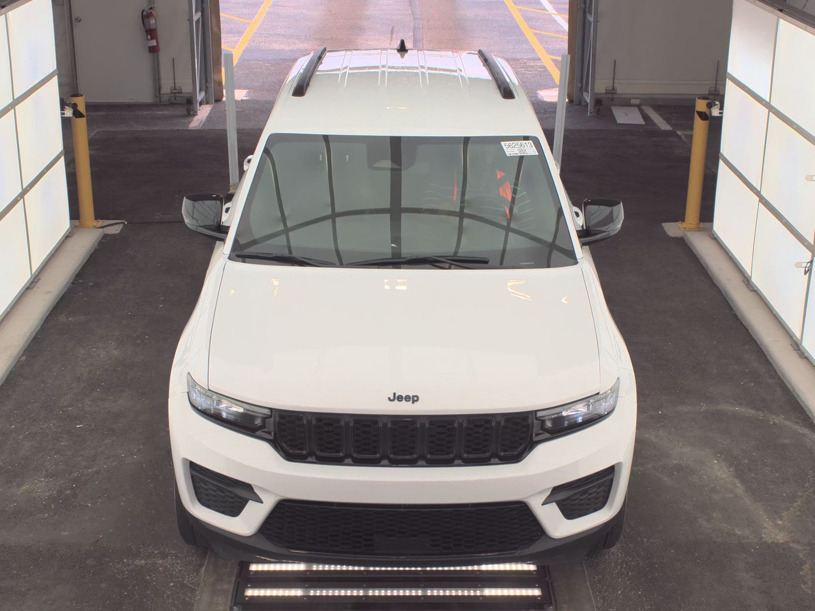 2024 Jeep Grand Cherokee Altitude AWD