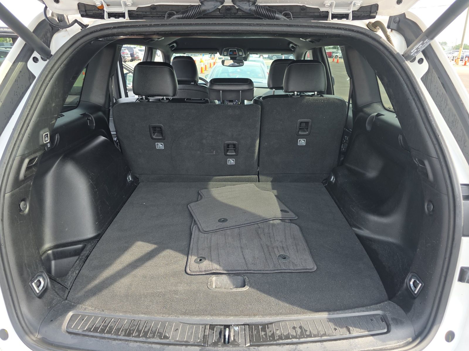 2024 Jeep Grand Cherokee Altitude AWD