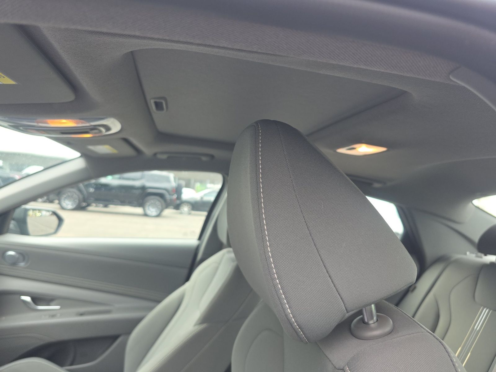 2024 Hyundai Elantra SEL FWD