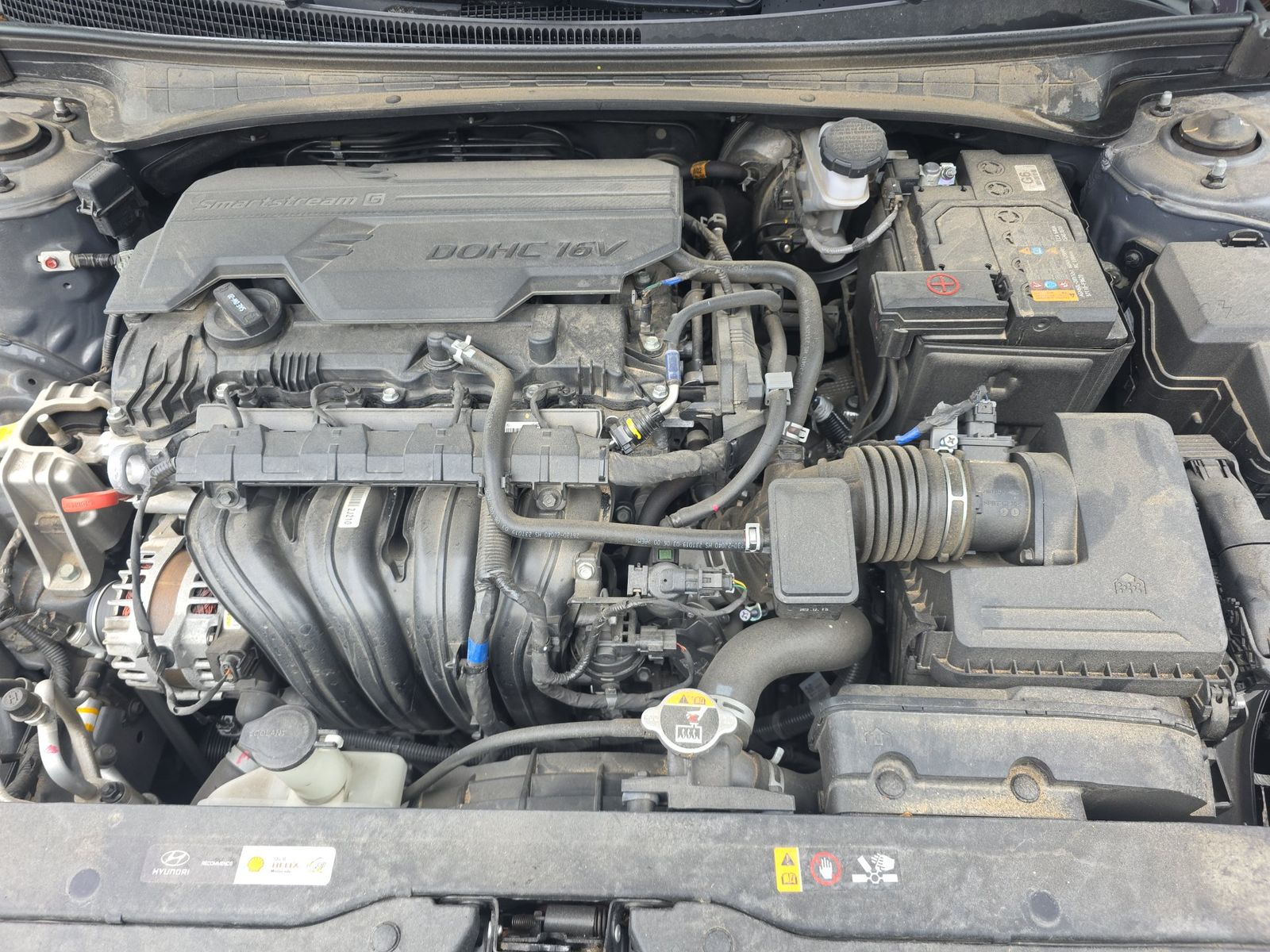 2024 Hyundai Elantra SEL FWD
