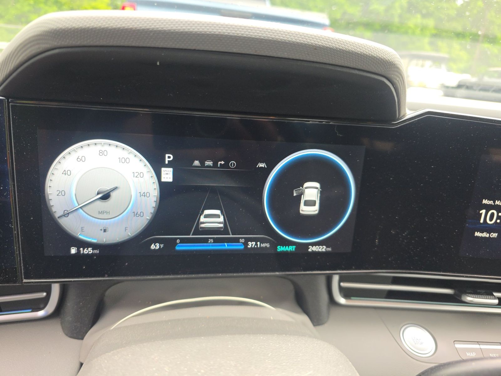 2024 Hyundai Elantra SEL FWD