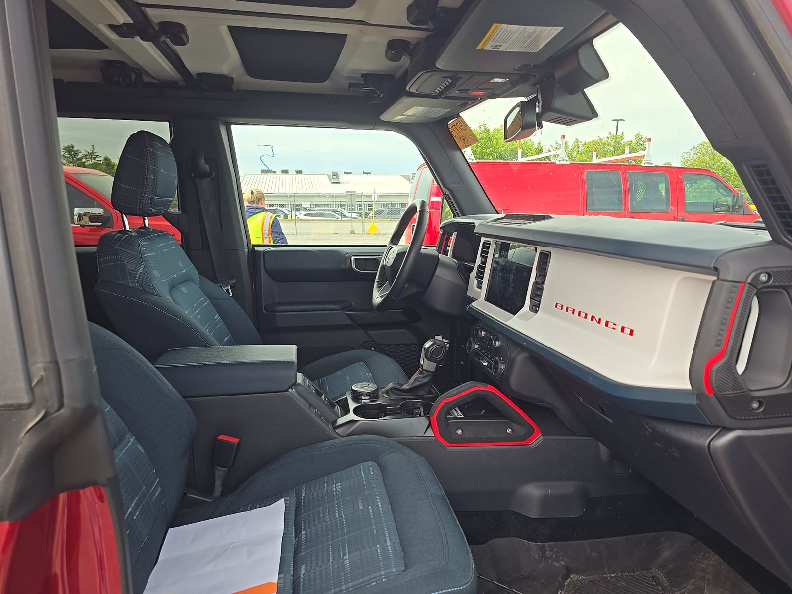 FORD BRONCO - 9