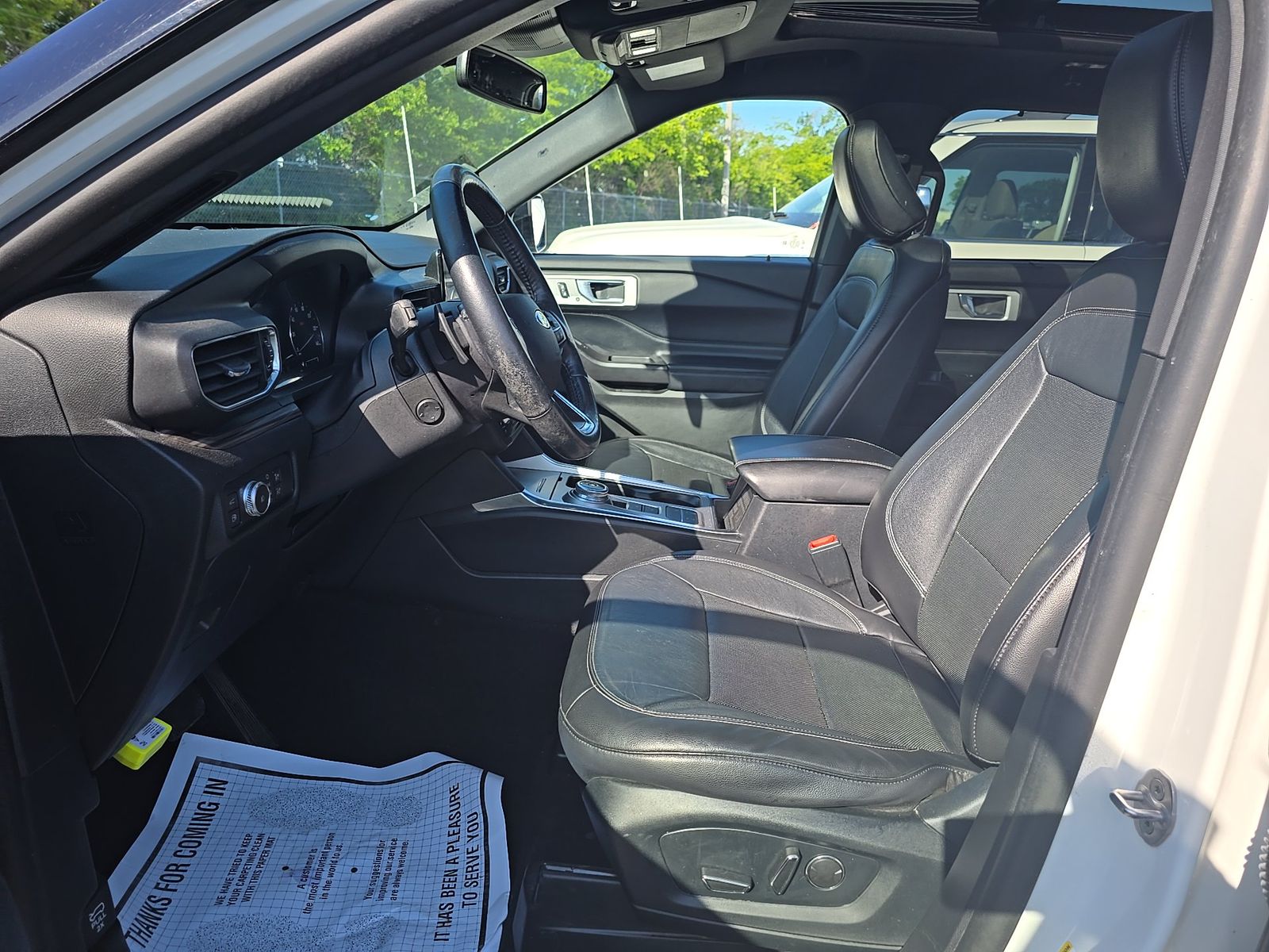 FORD EXPLORER - 8