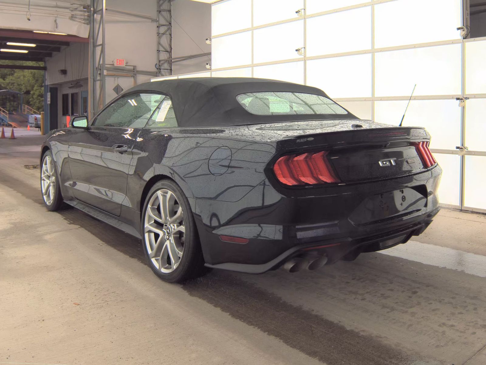 FORD MUSTANG - 9