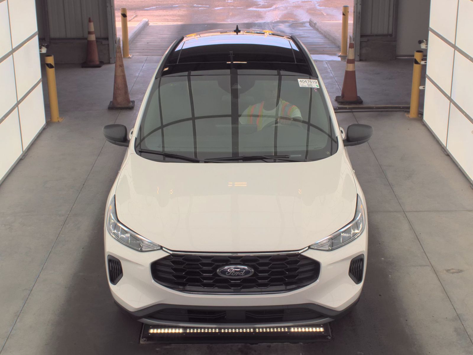 FORD ESCAPE - 3