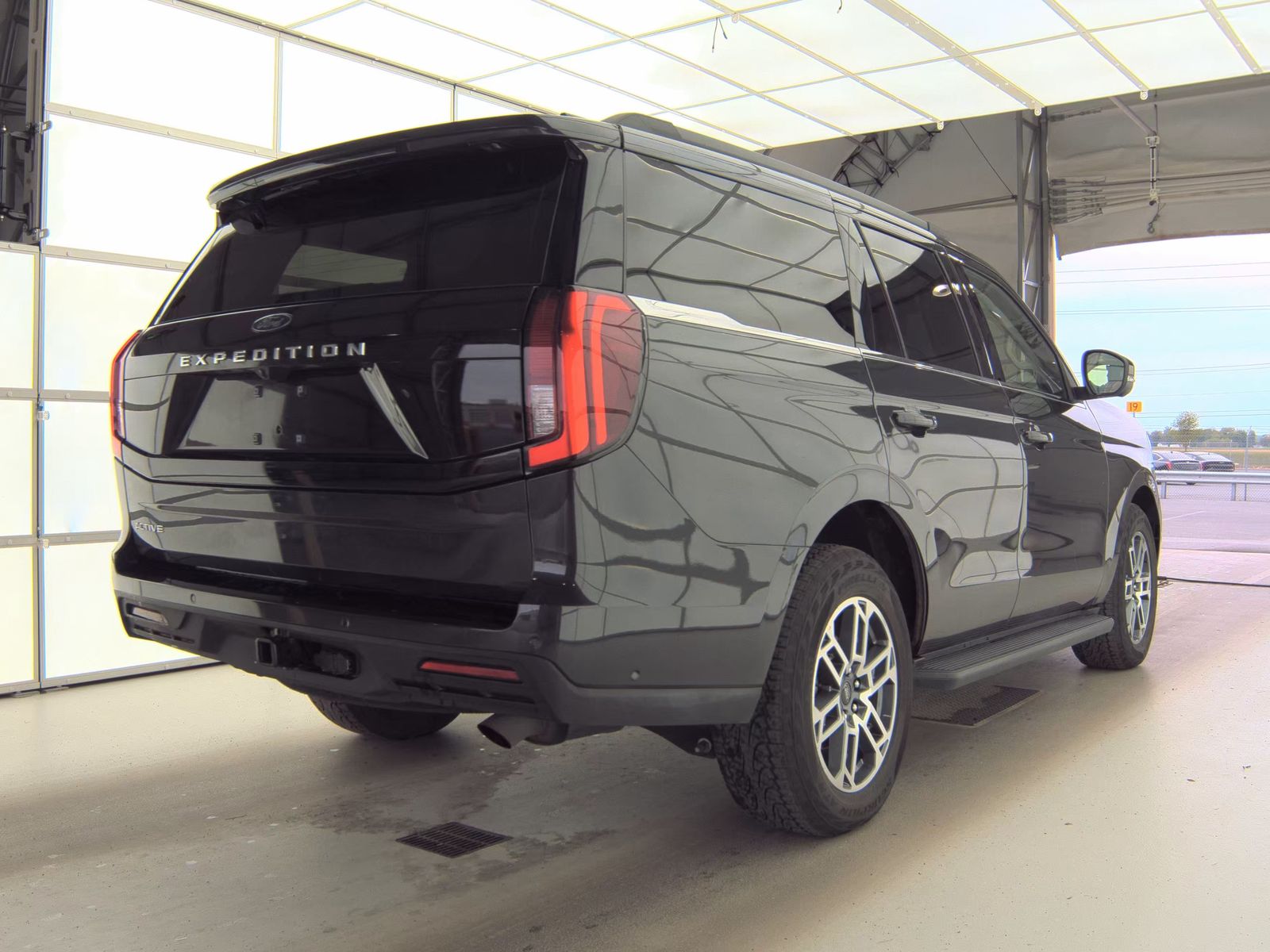 FORD EXPEDITION - 6