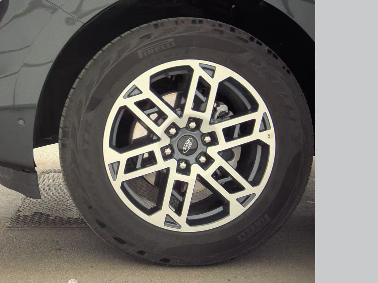 FORD EXPEDITION - 10