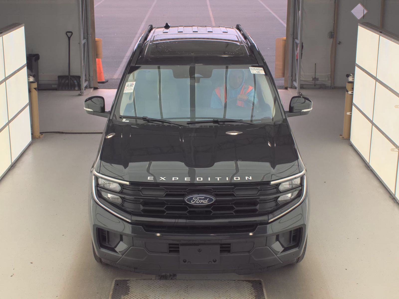 FORD EXPEDITION - 3