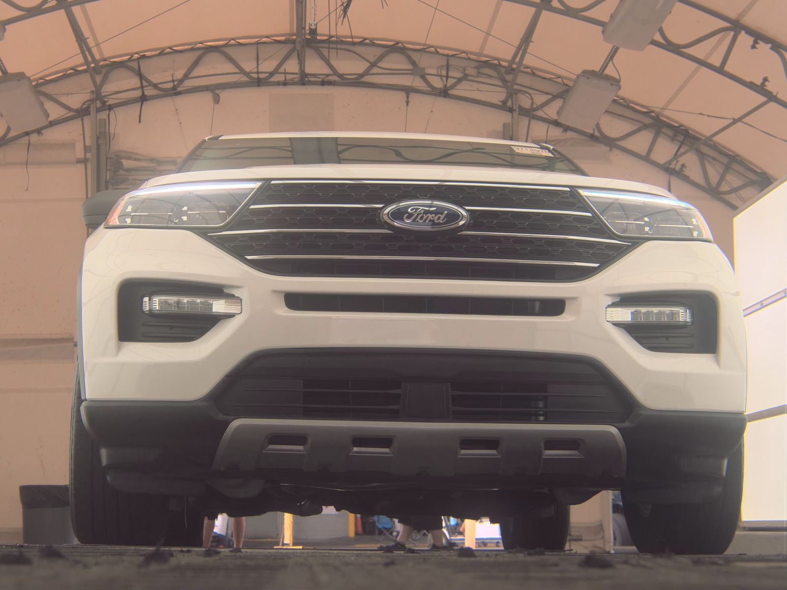 FORD EXPLORER - 4